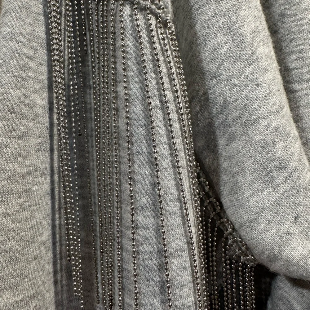 H&M Gray Ball Chain Fringe Sweatshirt NWOT Size M - Picture 8 of 9